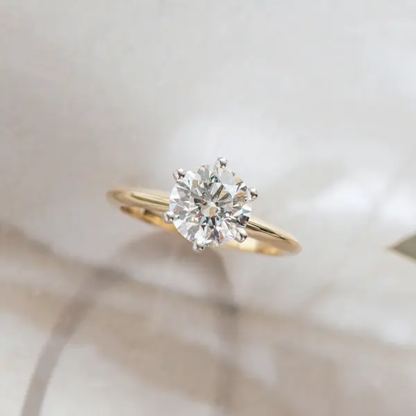 6-Prong Two-Tone Round Engagement Ring With Knife-Edge Band