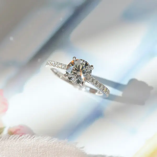 Classic 4-Prong Round Engagement Ring