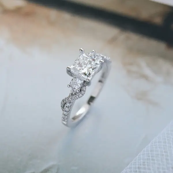3-Stone Princess Engagement Ring With Pavé Twist Band