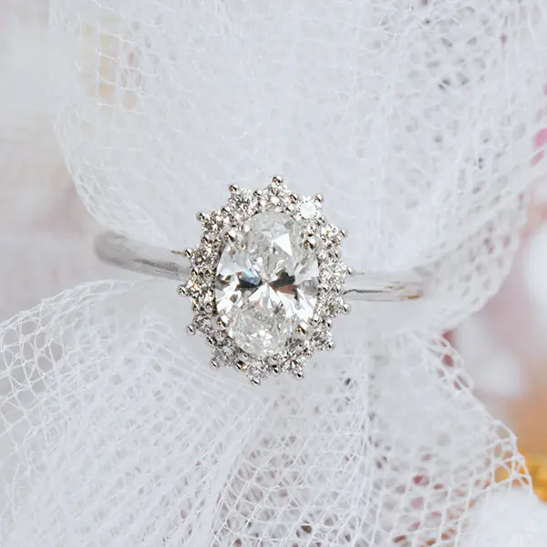 Star Halo Oval Engagement Ring
