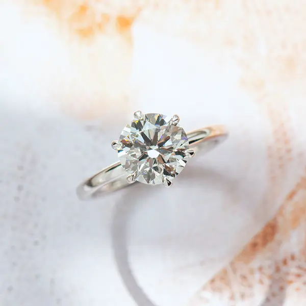 Round Solitaire Engagement Ring With 6-Prong
