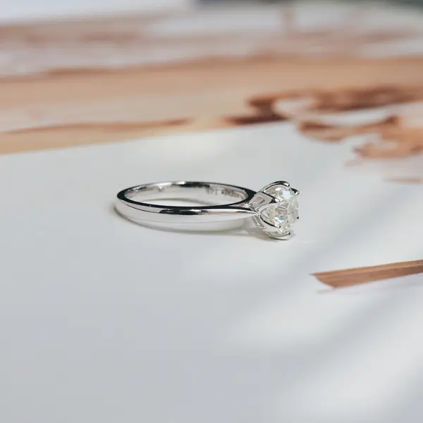 Petal Prong Round Solitaire Engagement Ring With Tapered Band-side