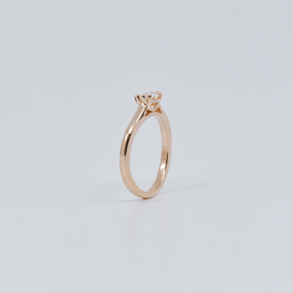 Yellow Oval Solitaire Cathedral-side