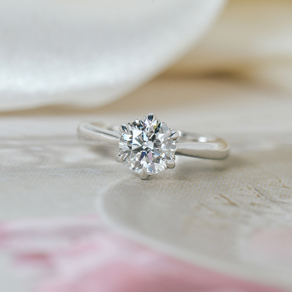 Round Tapered Engagement Ring With 6-Prong Setting -top