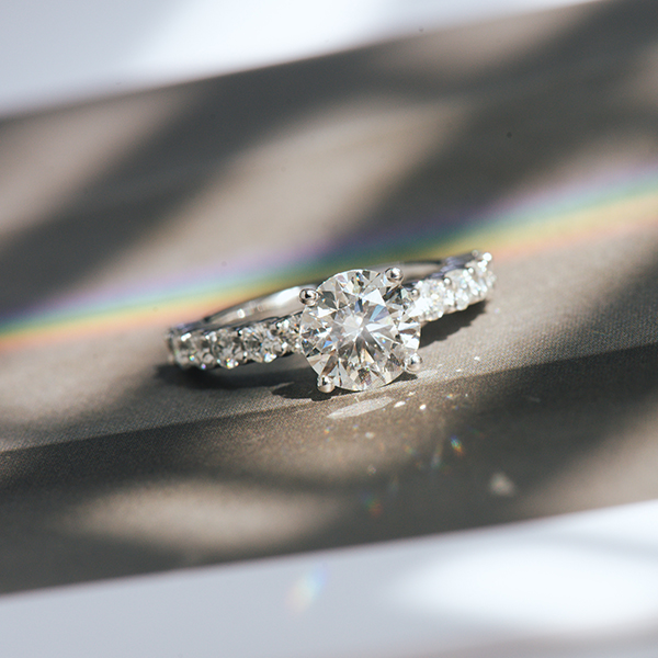 Round Shared Prong Engagement Ring-top