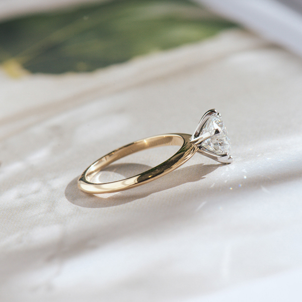 6-Prong Two-Tone Round Engagement Ring With Knife-Edge Band -side