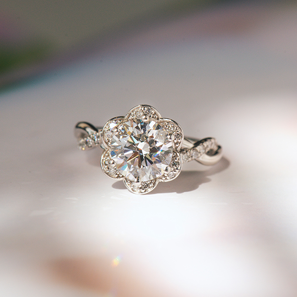 Round Petal Halo Engagement Ring With Twist Band-top